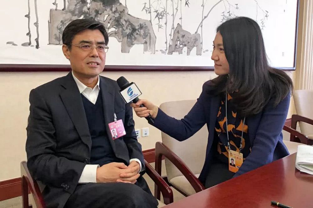 當好能源轉(zhuǎn)型與清潔發(fā)展排頭兵——訪全國政協(xié)委員，中國華能集團有限公司董事長、黨組書記舒印彪