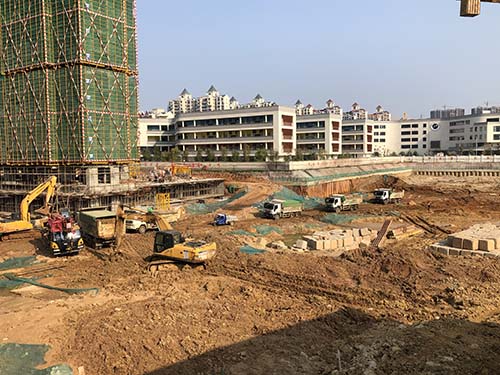中國(guó)安能第二工程局湖畔學(xué)苑項(xiàng)目部“戰(zhàn)疫情，抓復(fù)工”