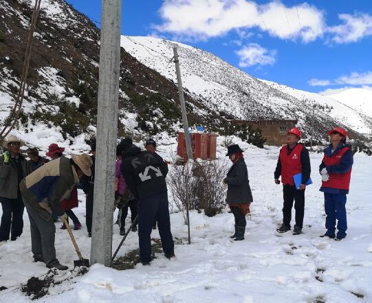 國網(wǎng)南充供電公司援藏幫扶小組：突遭特大暴風(fēng)雪，全力組織搶險應(yīng)對