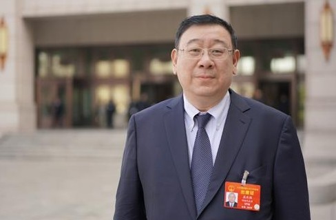 國網(wǎng)湖南省電力有限公司董事長、黨委書記 孟慶強:推動電池儲能產(chǎn)業(yè)發(fā)展 助力實現(xiàn)碳達(dá)峰、碳中和目標(biāo)