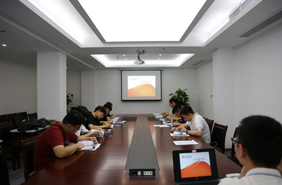 國(guó)網(wǎng)寧波奉化區(qū)供電：扣好從業(yè)“第一粒紐扣”，開啟新員工廉潔守護(hù)