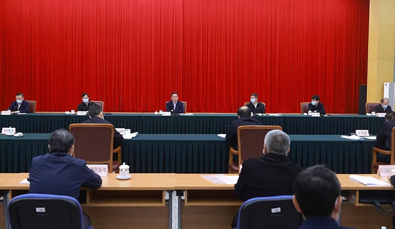 八步措施穩(wěn)煤價(jià)！國家發(fā)改委研究依法對煤炭價(jià)格實(shí)行干預(yù)！