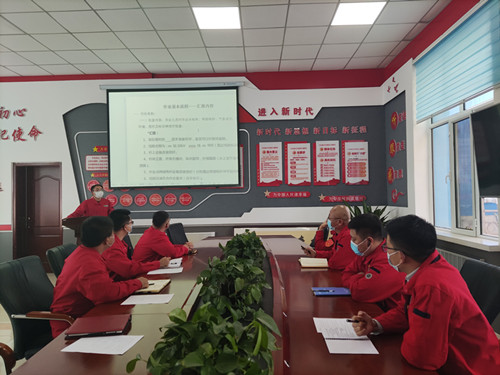 烏海電業(yè)局配電帶電作業(yè)處開展技能練兵培訓提