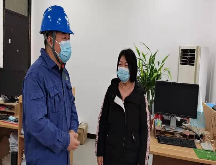 國網(wǎng)城固供電公司：走訪小微企業(yè)，當好“電管家”