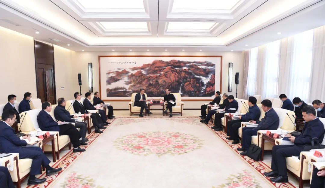 錢智民、江毅拜會(huì)內(nèi)蒙古自治區(qū)黨委書記、人大常委會(huì)主任石泰峰