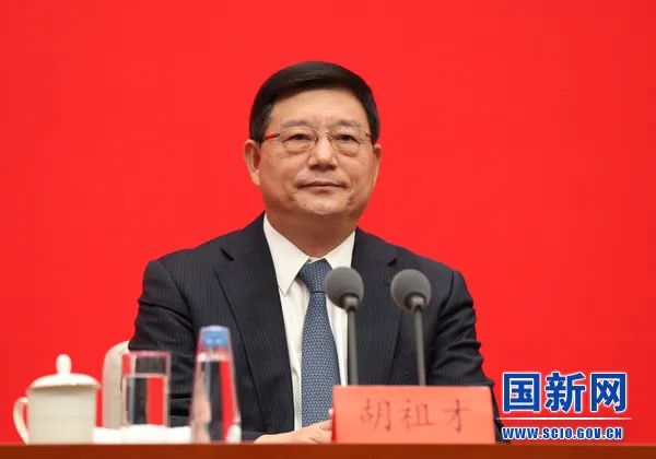 國家發(fā)改委：規(guī)劃建設(shè)450GW大型風(fēng)電光伏基地，85GW項目已開工建設(shè)
