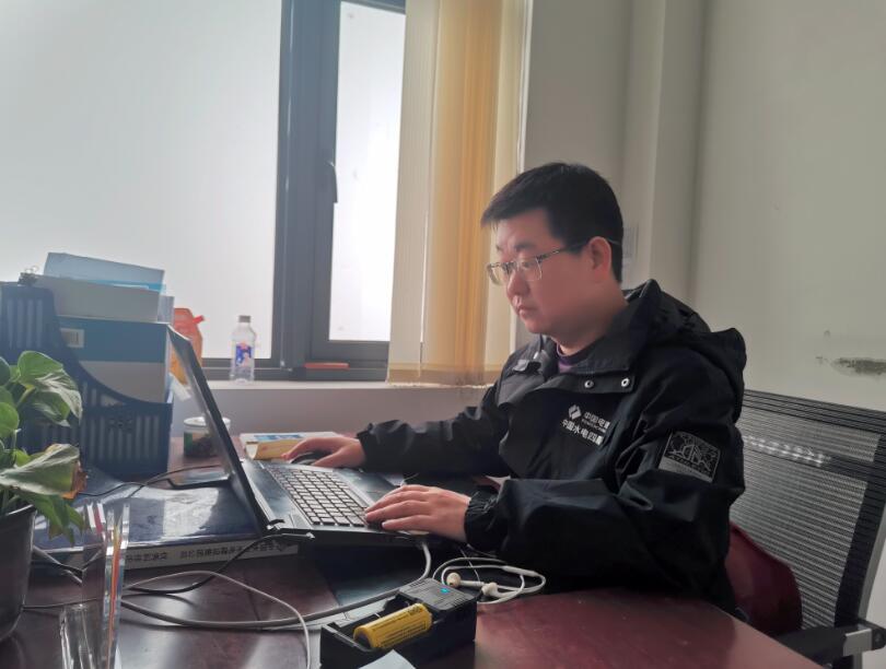 劉凡武：砥礪深耕志未泯，不負山河不負卿