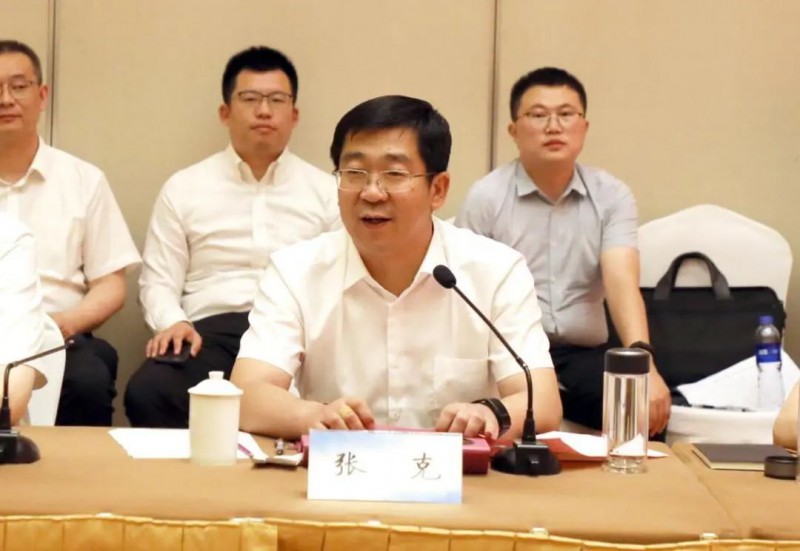 協(xié)鑫、徐工聯(lián)手！布局新能源