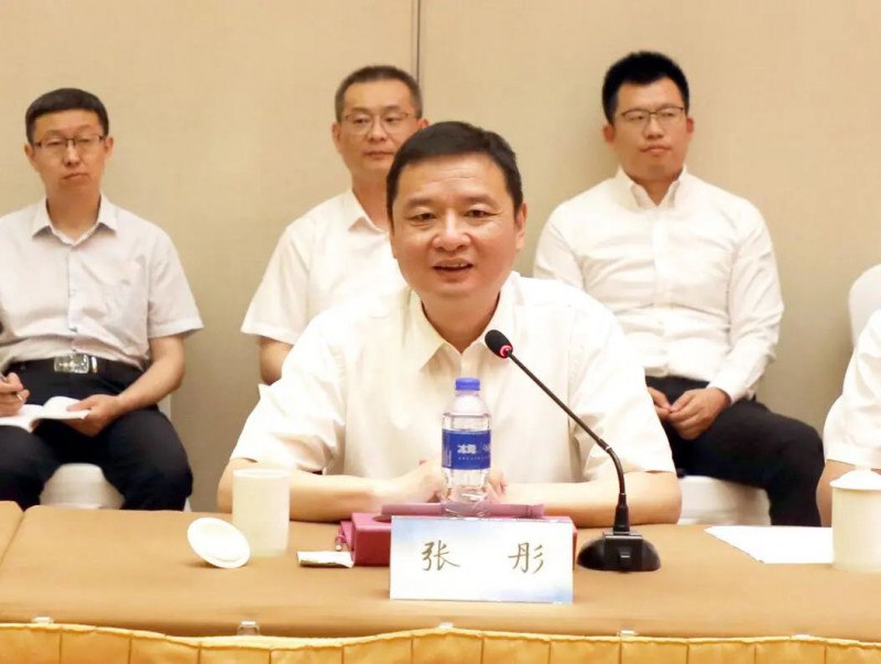 協(xié)鑫、徐工聯(lián)手！布局新能源