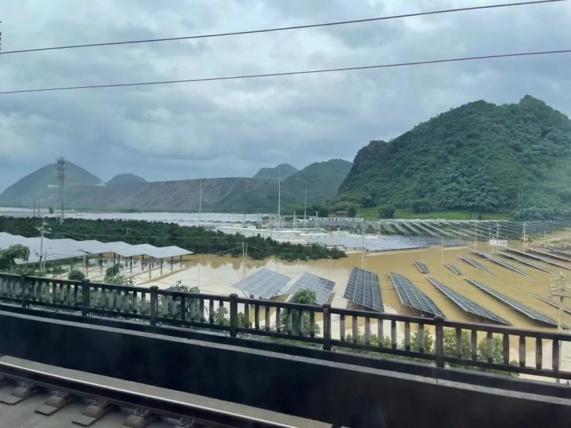 地面電站秒變漂浮電站，又一光伏電站被水淹！