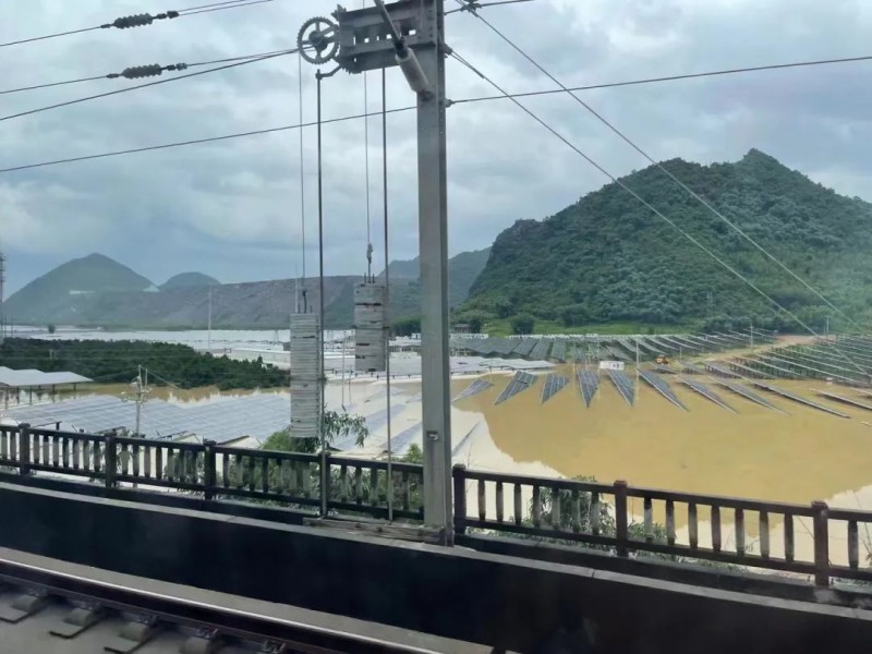 地面電站秒變漂浮電站，又一光伏電站被水淹！