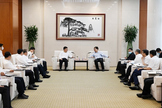 鄧建玲會(huì)見承德市委書記柴寶良、市長王亞軍