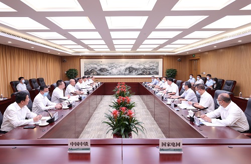 國家電網(wǎng)公司總經(jīng)理、黨組副書記張智剛與中國中鐵董事長陳云會談