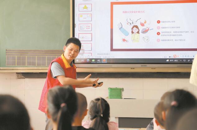 魏錕：用心服務(wù)是起點(diǎn)，客戶滿意是方向