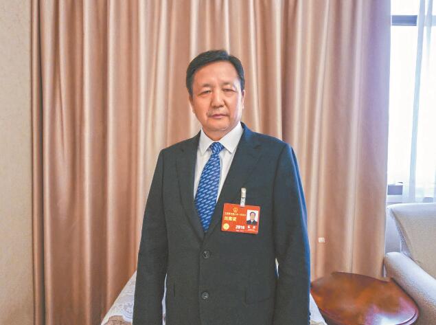 新型電力系統(tǒng)建設(shè)為電力裝備制造業(yè)帶來新機遇——訪全國人大代表，全國工商聯(lián)副主席，特變電工股份有限公司黨委書記、董事長張新