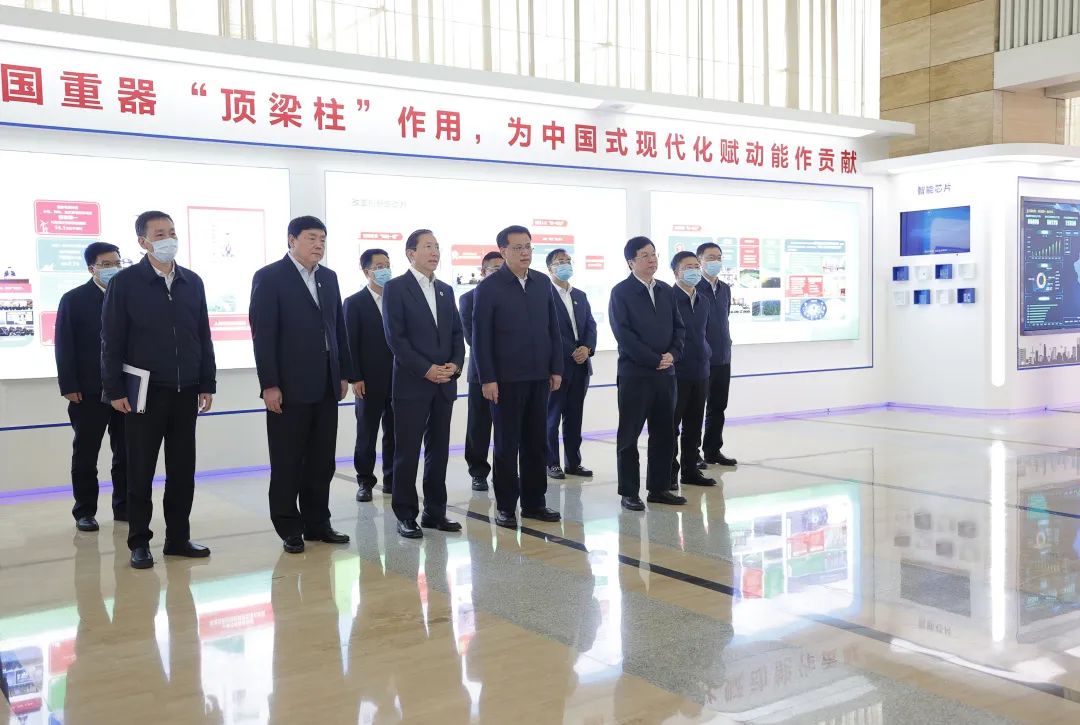 重慶市委書記袁家軍、市長胡衡華與國家電網(wǎng)董事長辛保安、總經(jīng)理張智剛會談