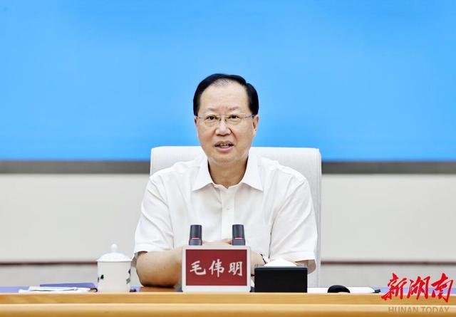 湖南省委副書記、省長毛偉明與發(fā)電企業(yè)代表座談：強化擔當 滿發(fā)穩(wěn)發(fā)