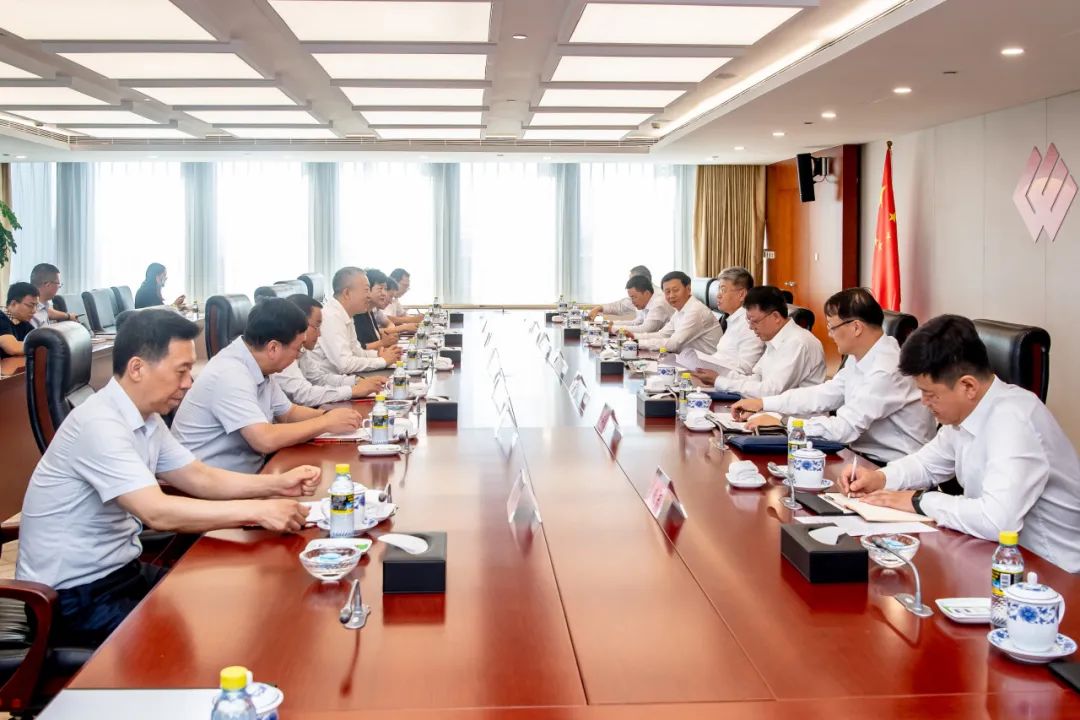 國家能源集團(tuán)黨組書記、董事長劉國躍會(huì)見包頭市委副書記、市長張銳