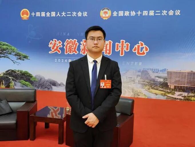 全國人大代表、國軒高科姚金?。簶?biāo)準(zhǔn)、技術(shù)、產(chǎn)業(yè)鏈多管齊下，推動電化學(xué)儲能產(chǎn)業(yè)高質(zhì)量發(fā)展
