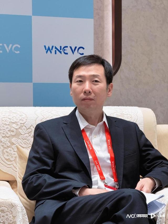 侯福深：車企應(yīng)達(dá)成全球合作共識(shí)，促進(jìn)新能源汽車