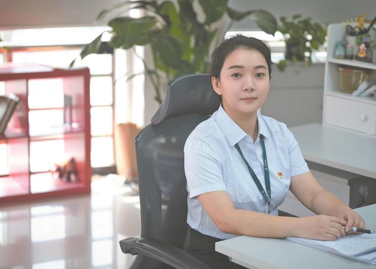 王靜萍：帶好新型專業(yè)班組，當好能效服務(wù)先鋒