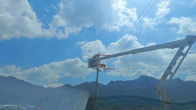畢節(jié)市郊供電局成功投運10千伏撒昌線，提升供電可靠性