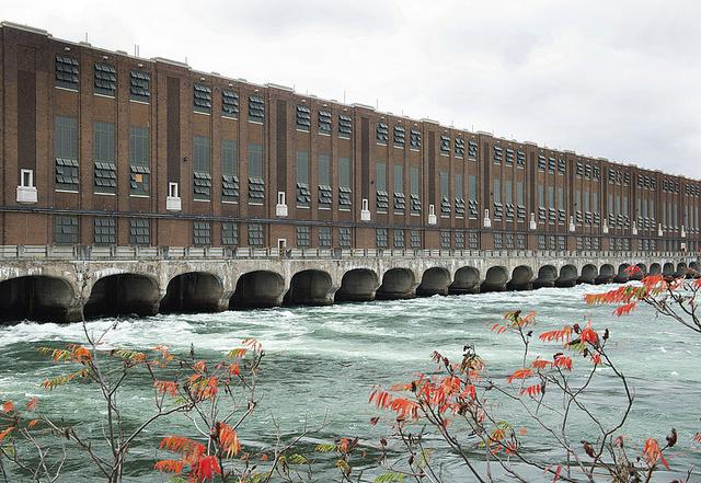 極端天氣殃及加拿大水力發(fā)電，“水電出口大國(guó)”向美國(guó)買電