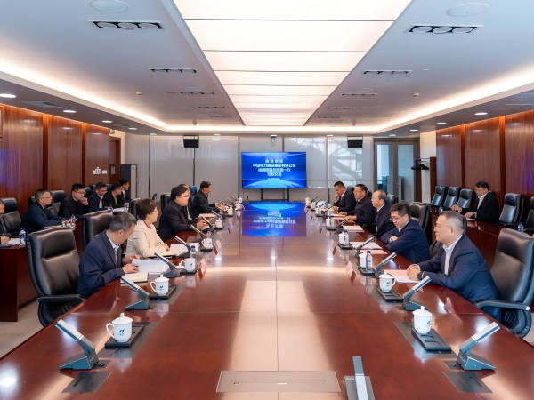 華電集團(tuán)副總經(jīng)理吳敬凱會見中國電建黨委常委、副總經(jīng)理徐鵬程