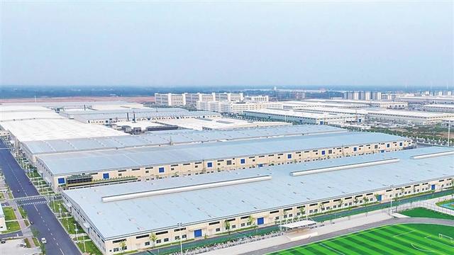 精彩“出?！保袊?guó)新能源汽車駛向全球