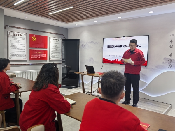 內(nèi)蒙古電力集團(tuán)烏海供電公司聯(lián)合支部： 學(xué)習(xí)北疆楷模，榜樣就在身邊