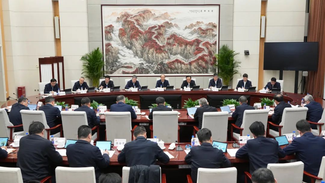 中國石油集團碳達峰碳中和、新興產(chǎn)業(yè)領(lǐng)導小組會議召開