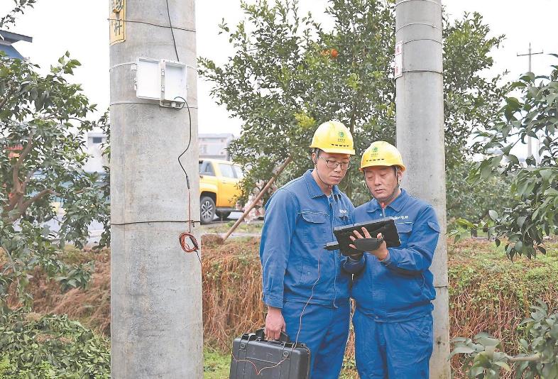 研制“萬能鑰匙”，臺(tái)區(qū)漏電保護(hù)器調(diào)試不到5分鐘