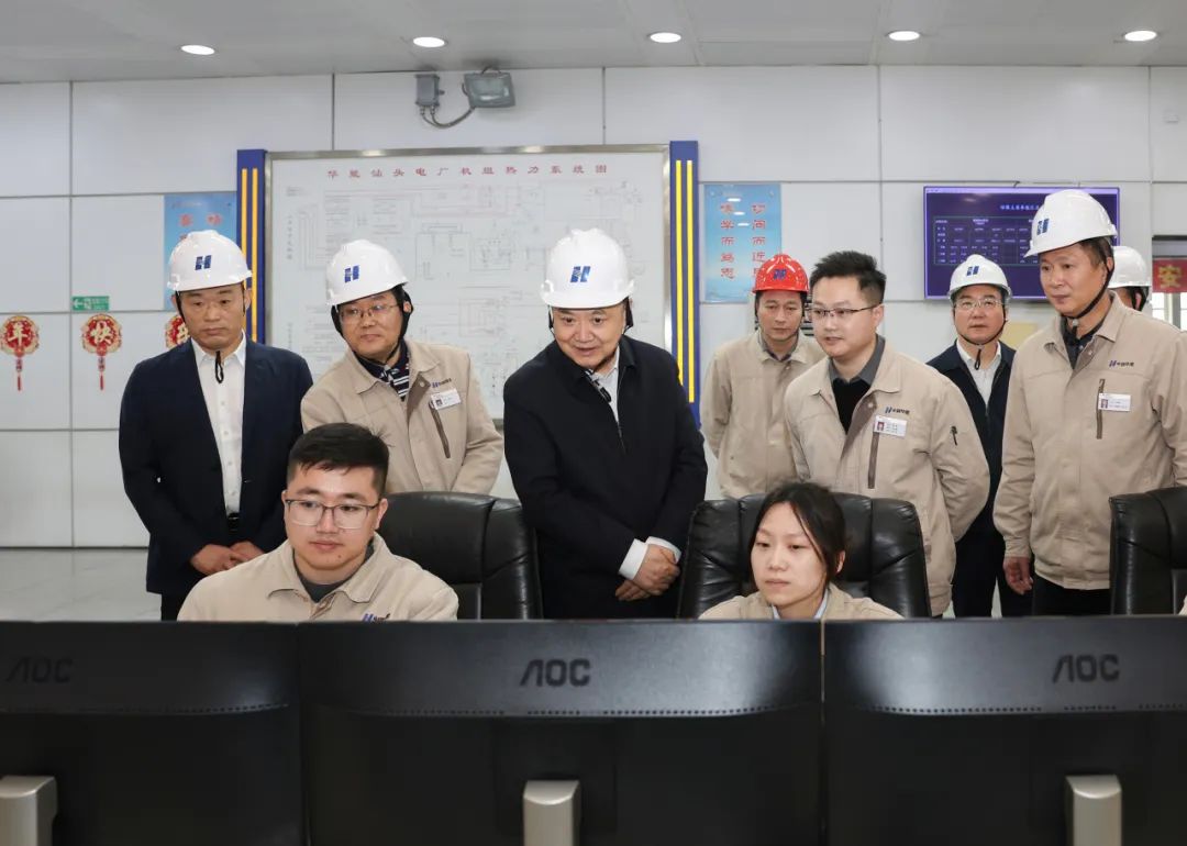 華能集團(tuán)董事長、黨組書記溫樞剛到南方分公司調(diào)研